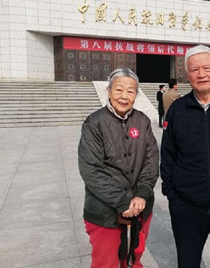 李新星(開國上將李志民之女)