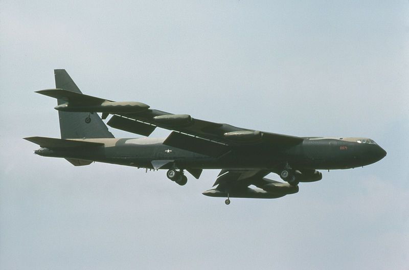 B-52轟炸機(B-52同溫層堡壘轟炸機)