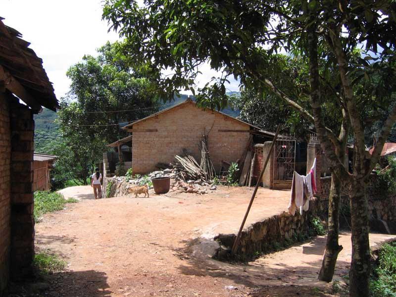 曼邊村(雲南省西雙版納州景洪市嘎灑鎮下轄村)