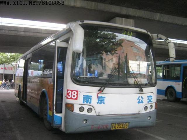 南京公交38路