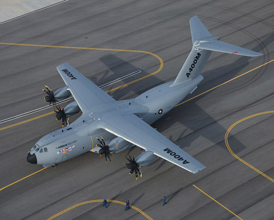 A-400M首飛