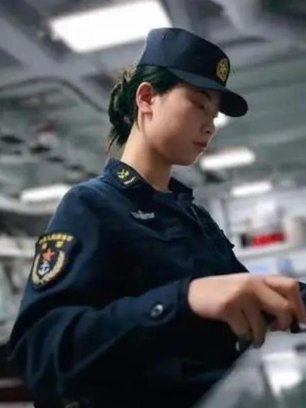 陳奕(海軍第44批護航編隊淄博艦報務兵)