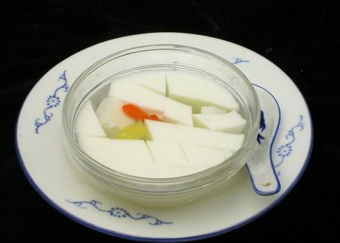 牛奶豆腐湯