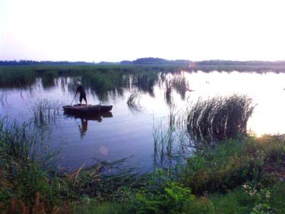 雁鳴湖景區