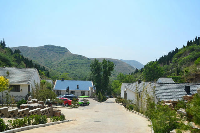 天井山村(雲南安寧市草鋪鎮下轄村)