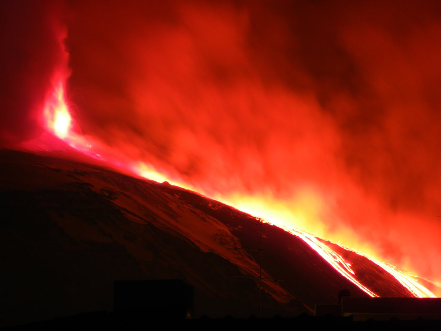 缺裂火山口