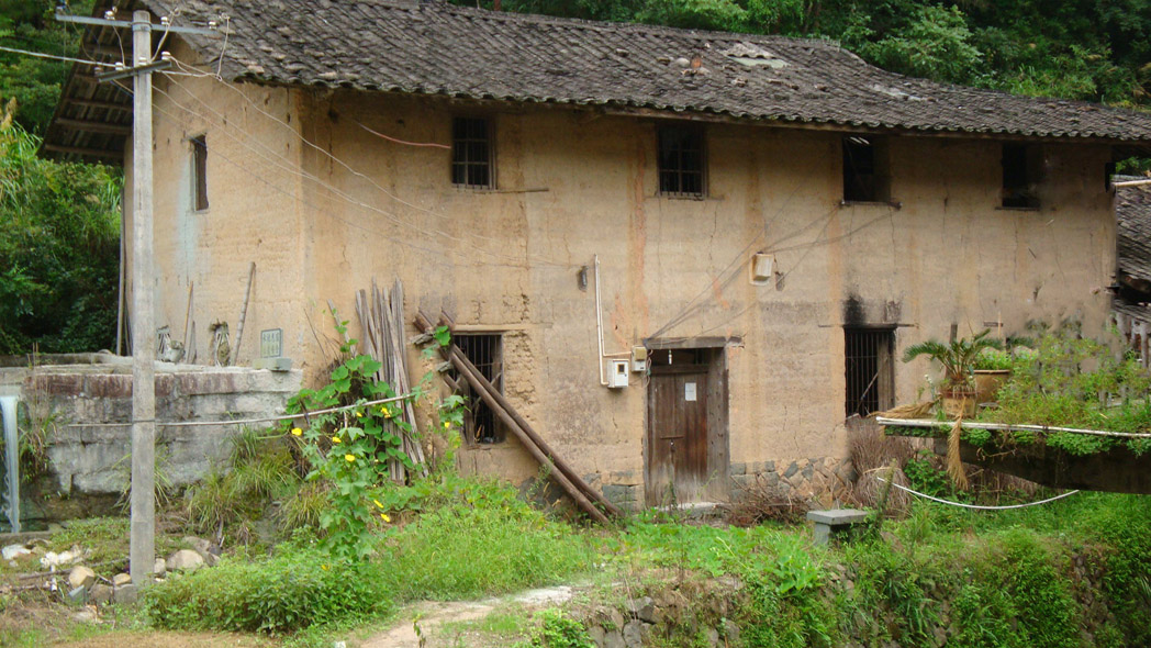 1970年建的橋底村集體茶廠