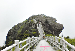 銀瓶山頂端