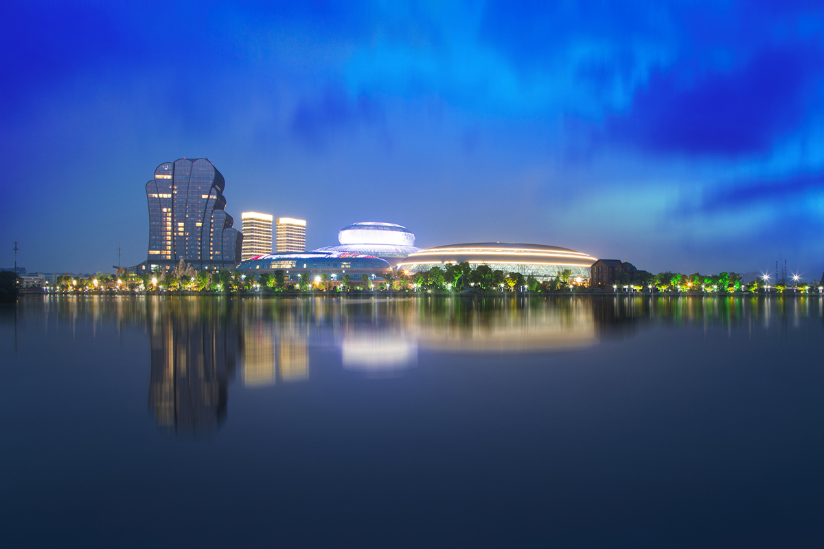 東方山水夜景