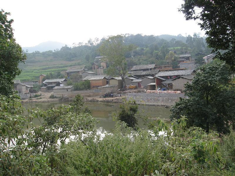 塘子田村(雲南安寧市縣街鎮下轄村)