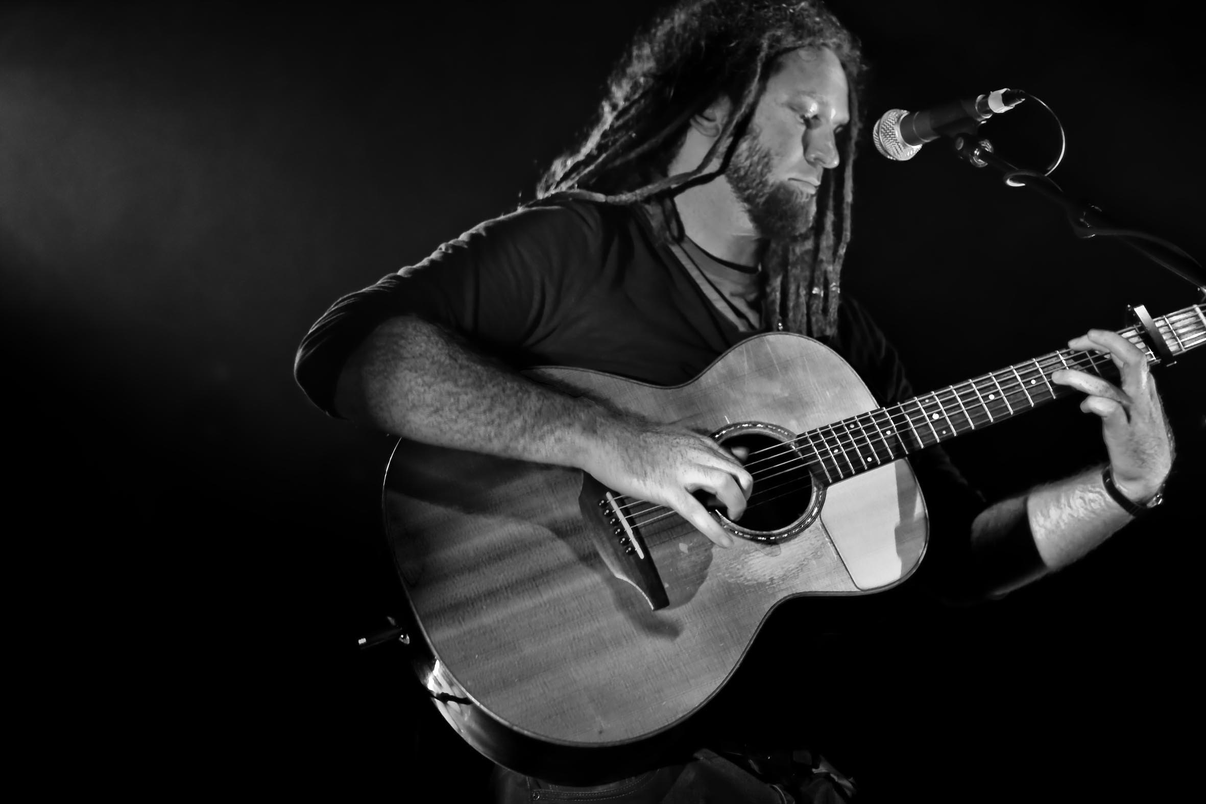 Newton Faulkner