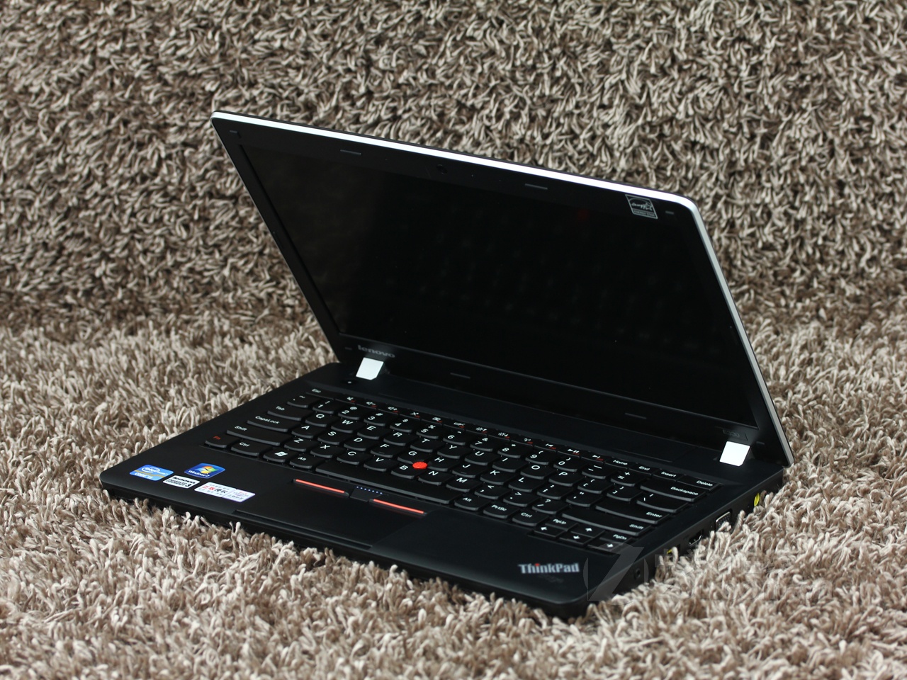 聯想ThinkPad E330