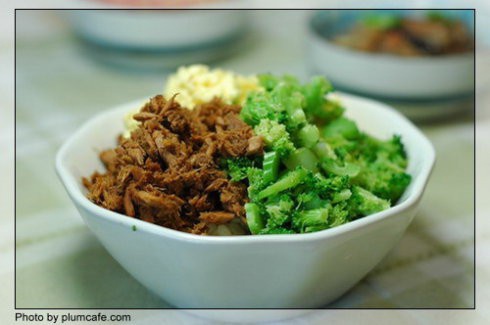 鮪魚三色蓋飯