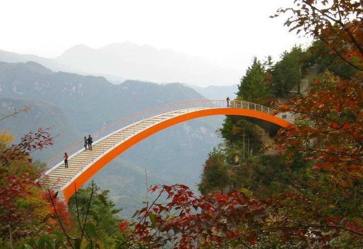 飛雲渡(神農架林區生態旅遊區天燕景區橋樑)