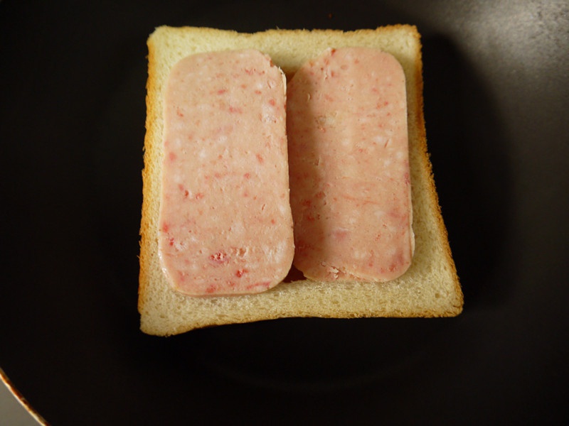 午餐肉乳酪三明治