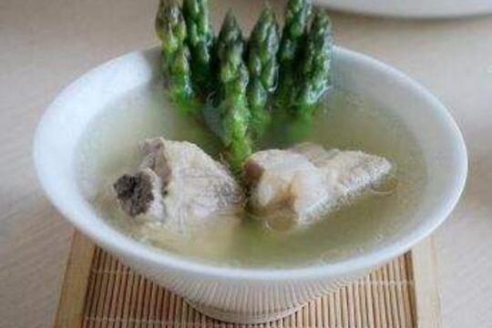 蘆筍豬肉湯