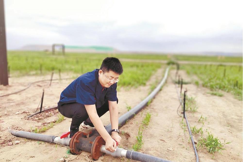 王禹(烏海市路天礦業有限責任公司機電隊隊長)