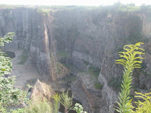 天馬山深坑