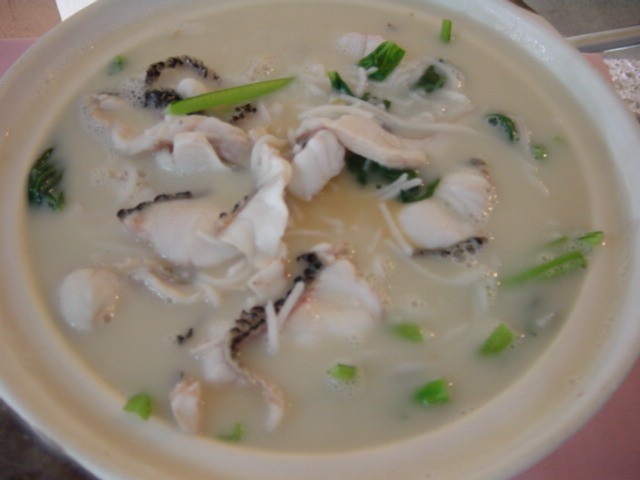 牛奶魚頭湯