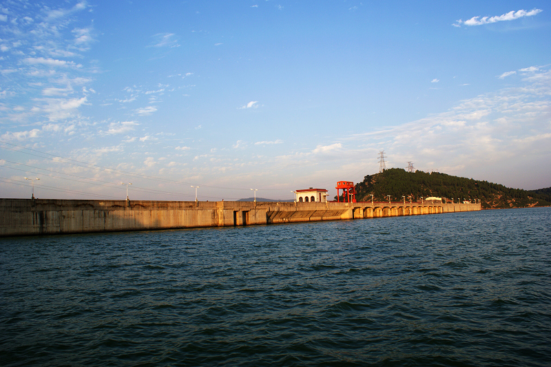 石浸灘水庫大壩