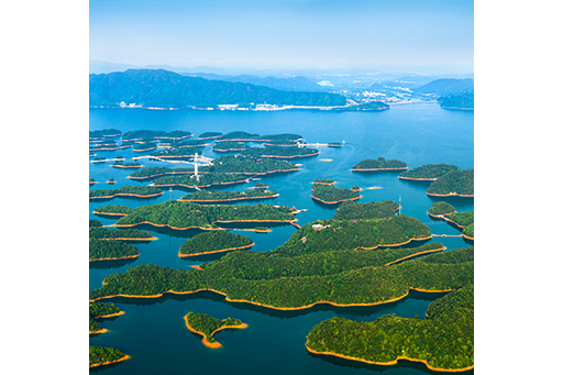 西海(江西九江大型水庫柘林湖和佛教禪宗聖地雲居山組成)