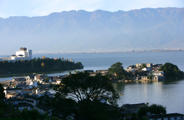 金梭島村