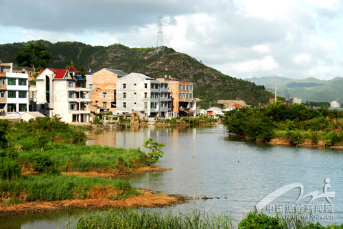 南灣村(廣東省汕頭市澄海區蓮下鎮南灣村)