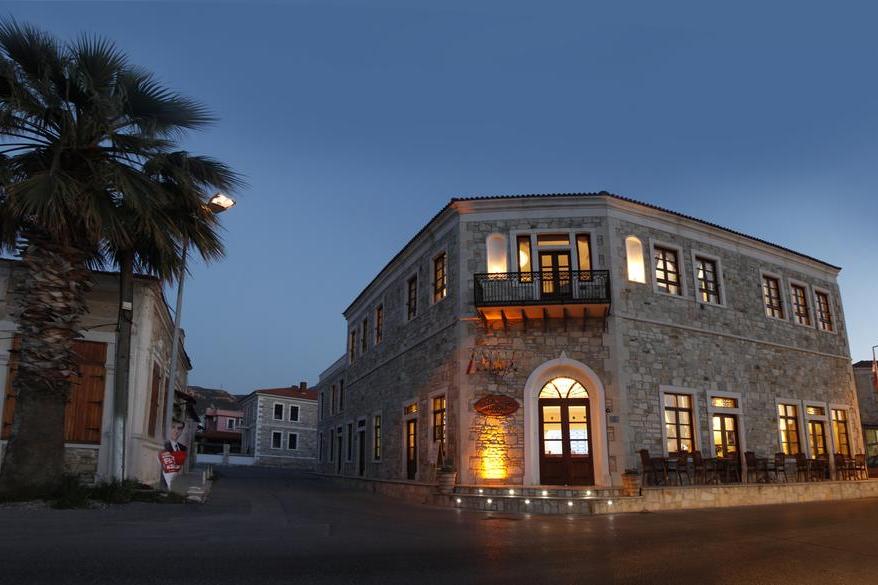 La Petra Hotel