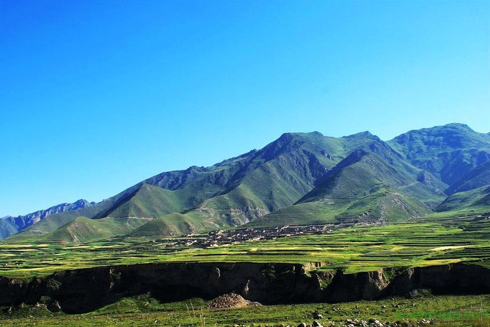 甘南達力加山