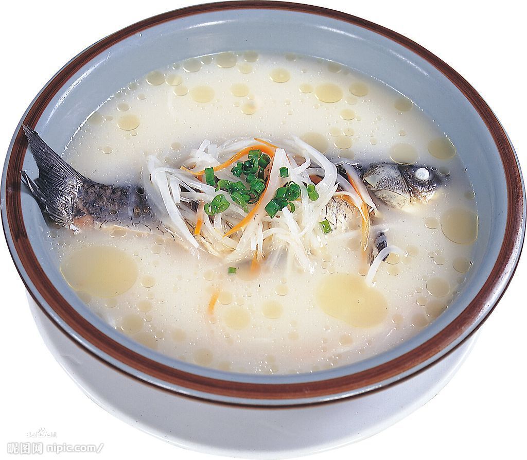 汆蘿蔔絲鯽魚