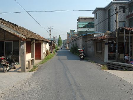 小龍湖村