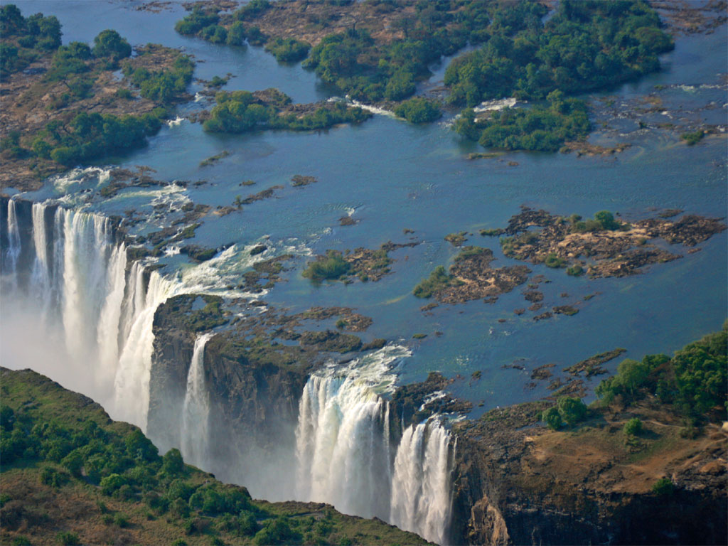 維多利亞瀑布(非洲贊比西河中游瀑布)