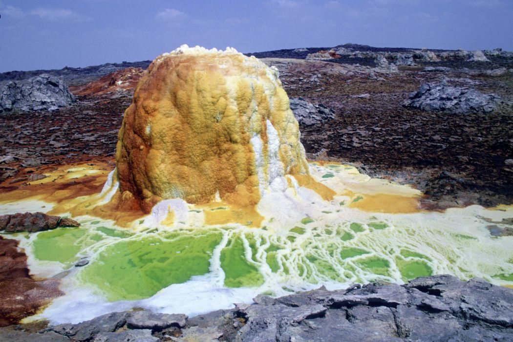 德國艾菲爾瑪瑪火山景觀