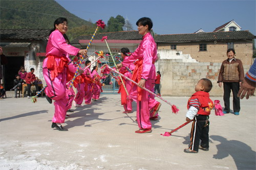 花棍舞圖1