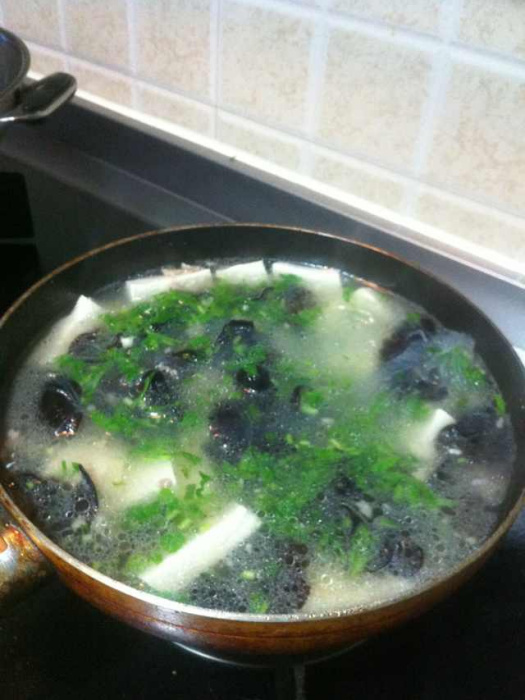 木耳肉末豆腐冬粉湯