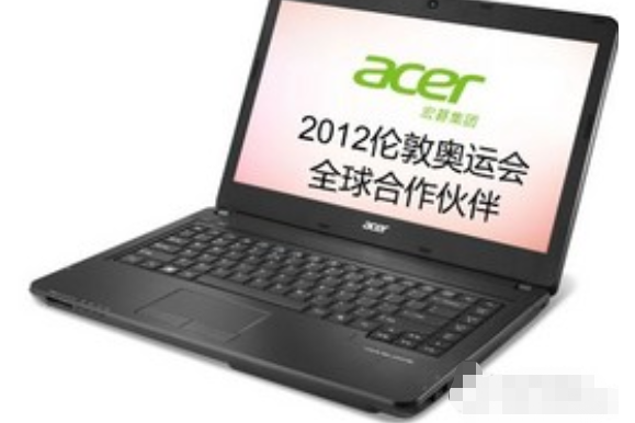 Acer TMP243-M-32372G50Makk