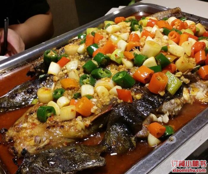 蒜香味烤鯰魚