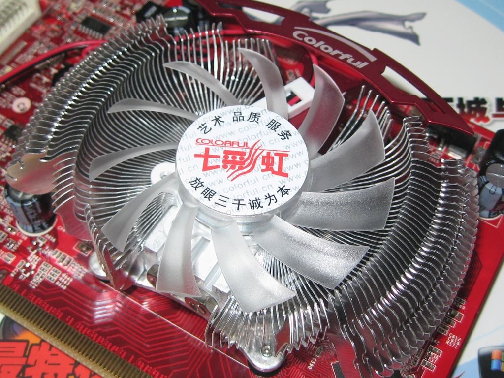 逸彩9500GT-GD3CF白金版256MM10