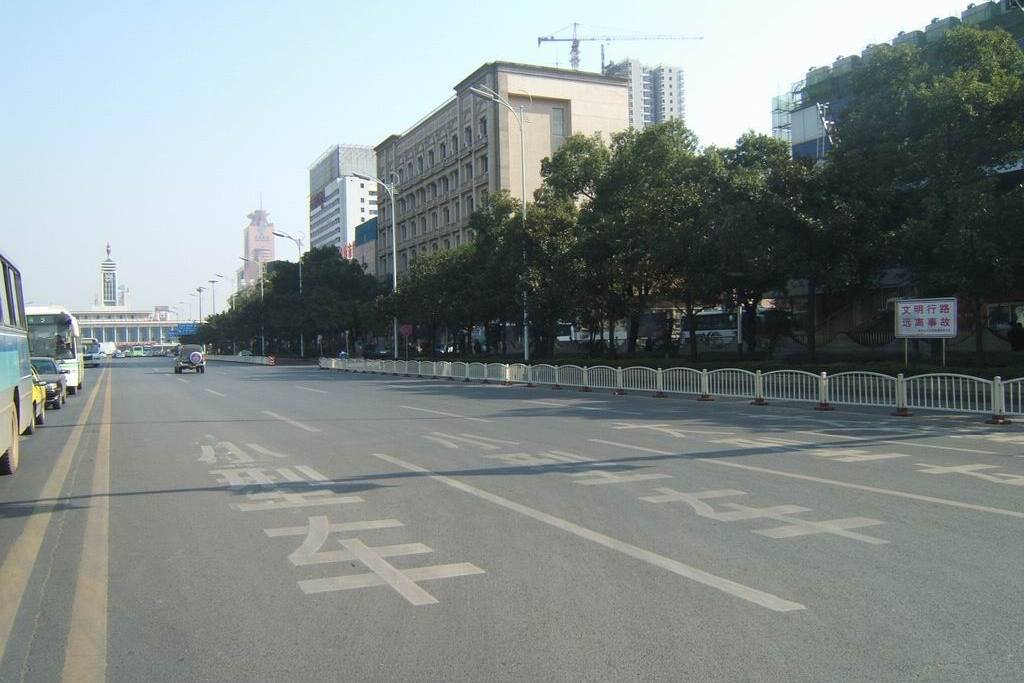 朝陽路(中國江西省吉安市境內道路)