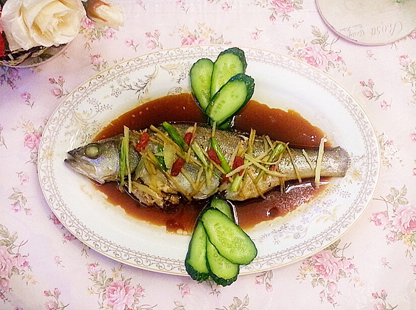 小悅家清蒸鱸魚