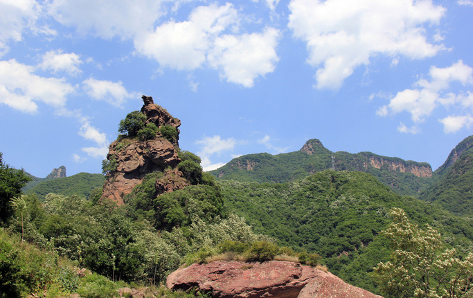 鰲背山