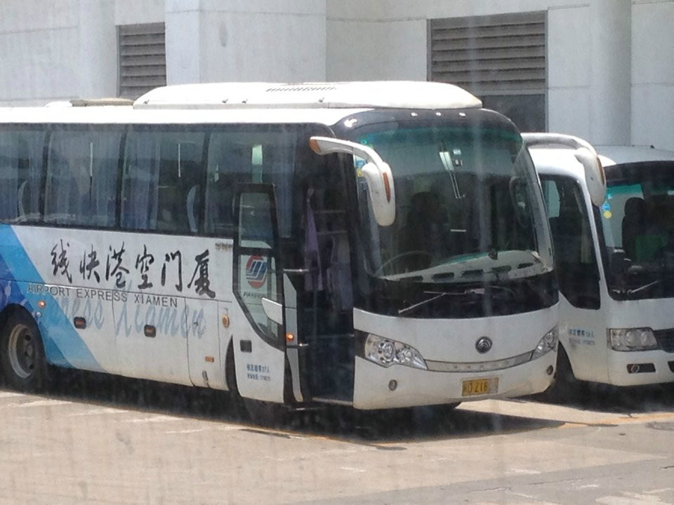 機場航站樓擺渡車