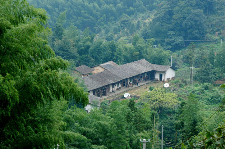 五府山--紅軍宿營地址