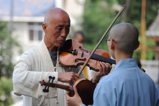 方丈釋悟樂也是樂手