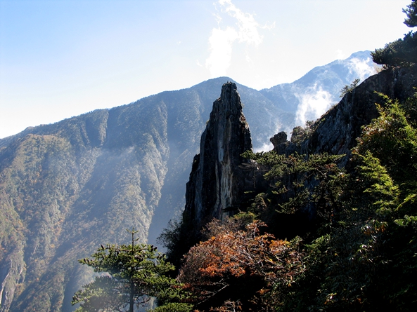 蒼山混合花崗岩