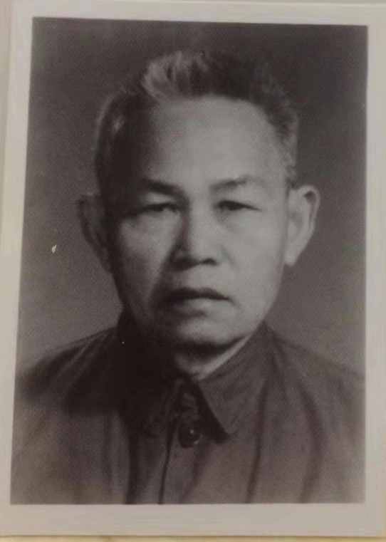 李黎明