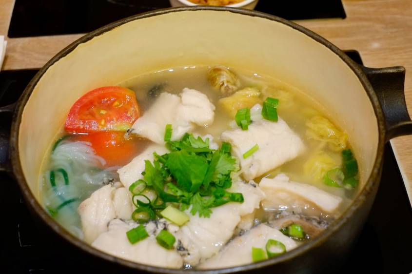 枸杞雞肉魚片豆腐湯