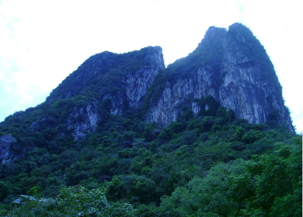 西青山(玉城街道)