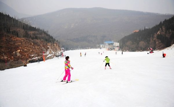 嵩山滑雪場