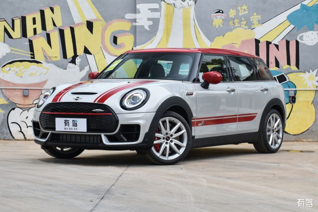 MINI JCW CLUBMAN